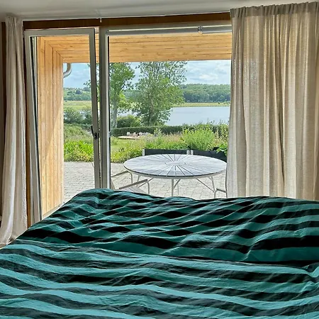 Vakantiehuis House With Beautiful Water View In Natural Setting