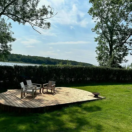 House With Beautiful Water View In Natural Setting Folle